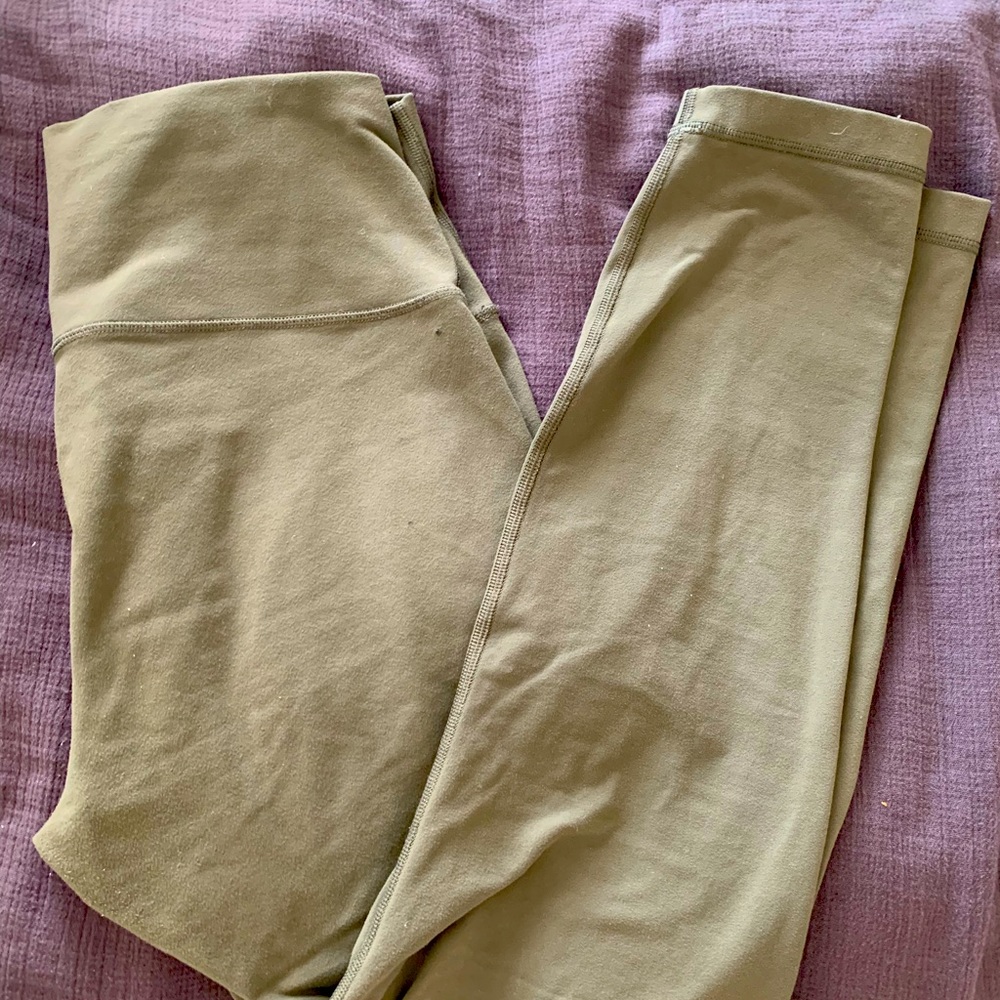 Lululemon wonder under leggings